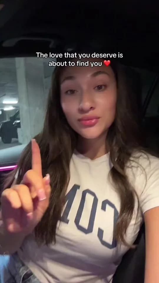 Thumbnail for post 7552335041032981791