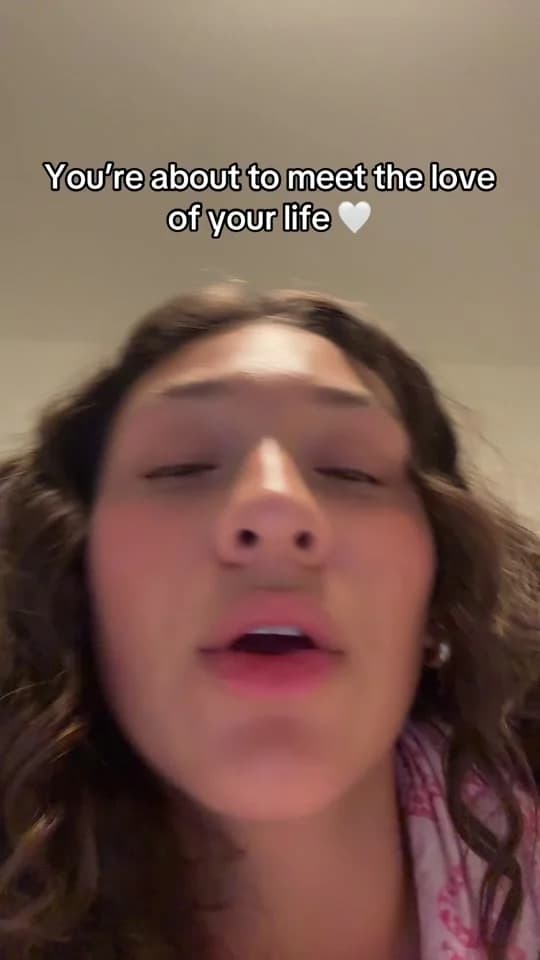 Thumbnail for post 7559097728584715551